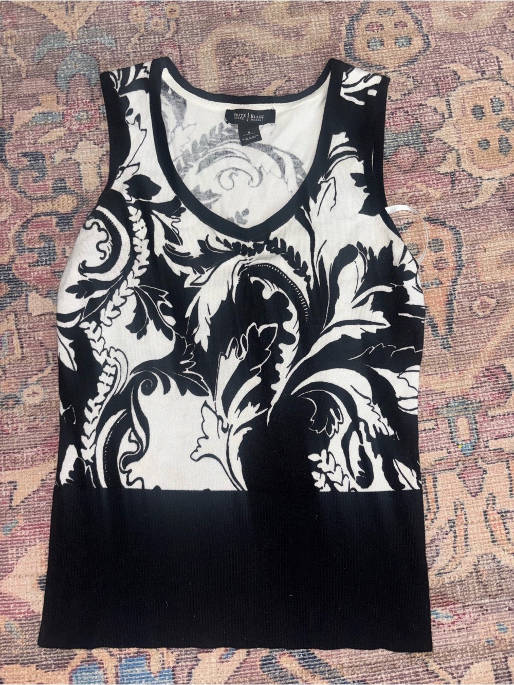 White and Black Patterned Sleeveless Sweater Vest by White House Black Market